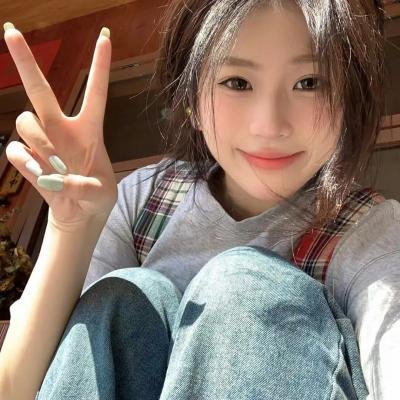 你好，我叫多蕾丝